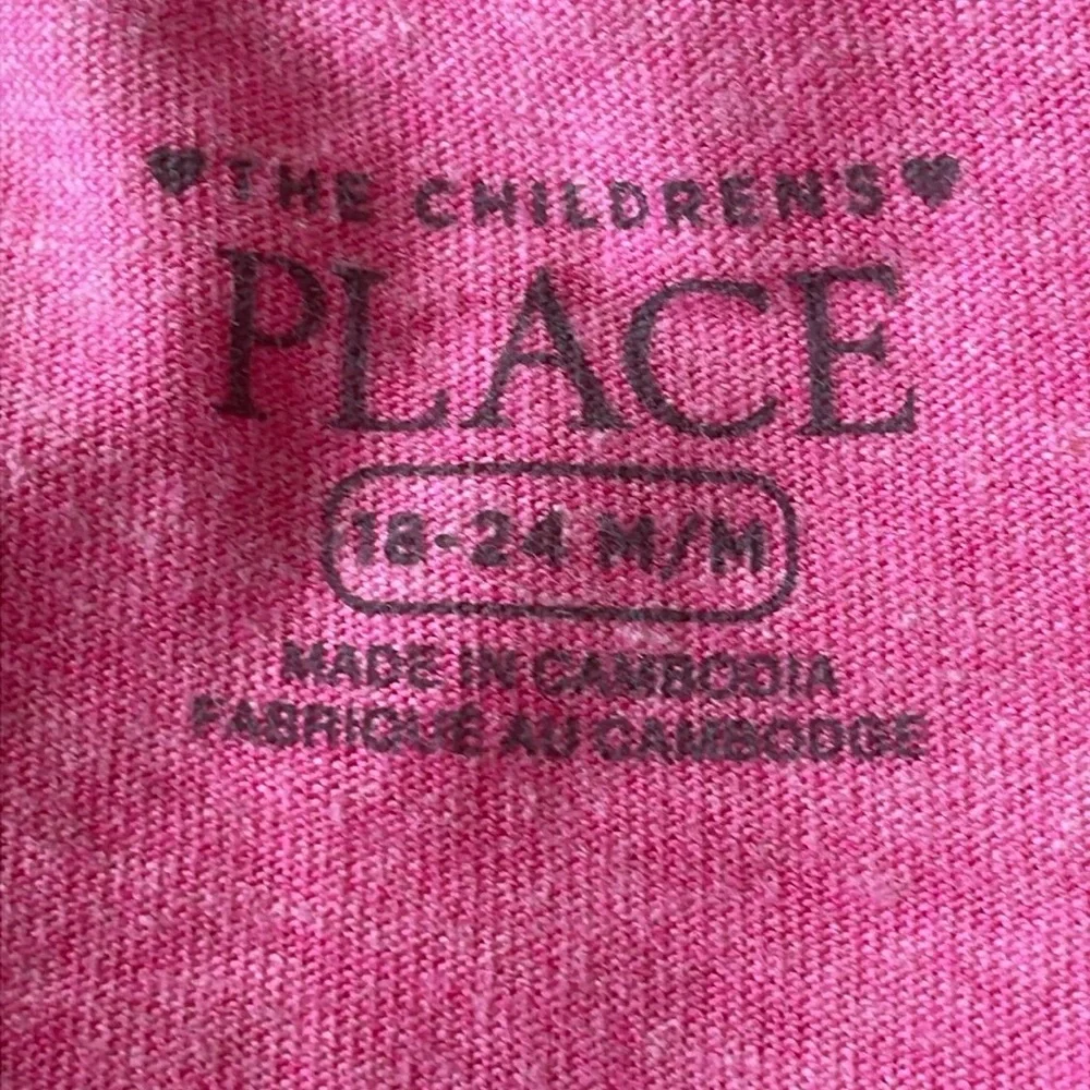 🩷The Children’s Place🩷 Pink Graphic Long sleeve infant top Size (18-24m)